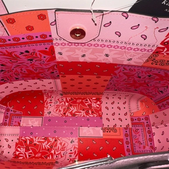 Kate Spade Pink Tote Bag with detachable clutch and dust bag. - Picture 3 of 11